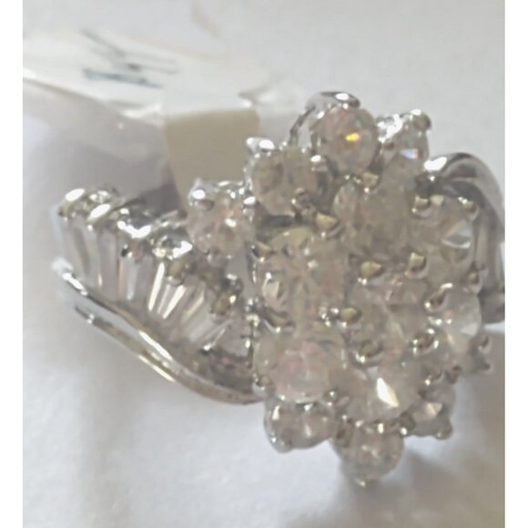 Italian 925 Sterling Silver Women's Ring with Cluster & Bar Zirconia -  Size 5 - Picture 1 of 6